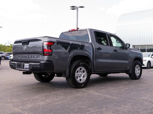 Used 2022 Nissan Frontier S w/ Technology Package AWD/4WD image 11