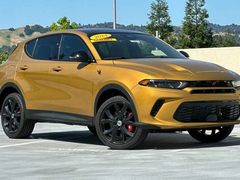 New 2024 Dodge Hornet GT Plus AWD/4WD image 2