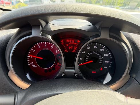 Used 2014 Nissan Juke NISMO FWD image 9