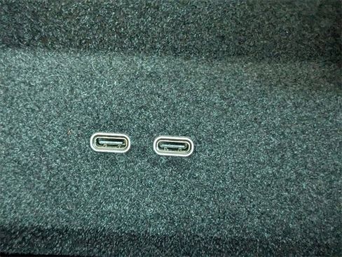 New 2025 Cadillac Escalade IQ Sport 2 image 36