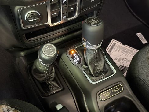 New 2026 Jeep Wrangler Unlimited Sport AWD/4WD image 21