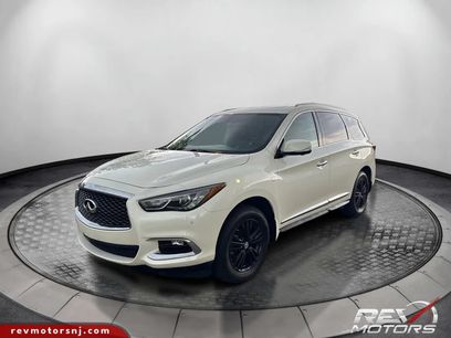 Used 2017 INFINITI QX60 Luxe w/ Premium Plus Package