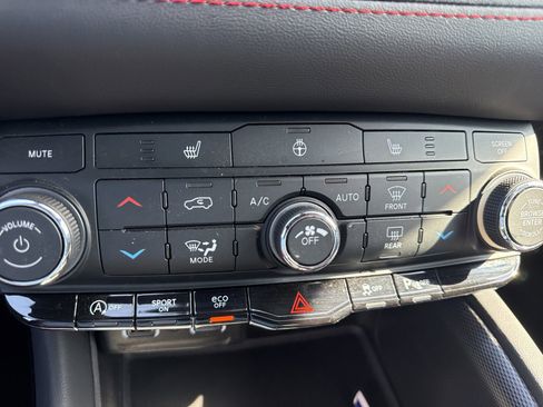 Used 2026 Dodge Durango GT AWD/4WD image 16