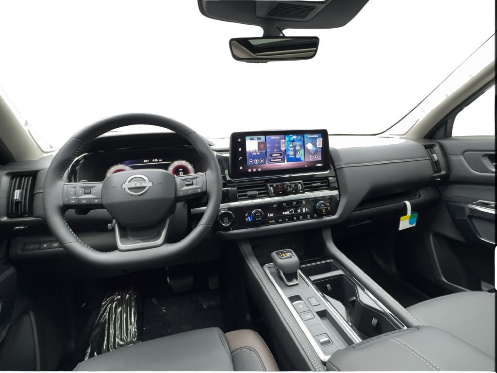Used 2026 Nissan Pathfinder Platinum w/ Cargo Package FWD image 40