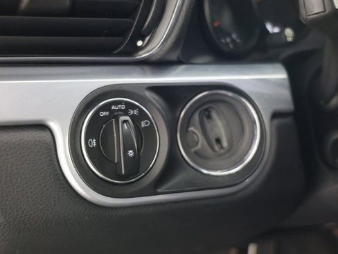 Used 2013 Porsche 911 Carrera 4S image 29