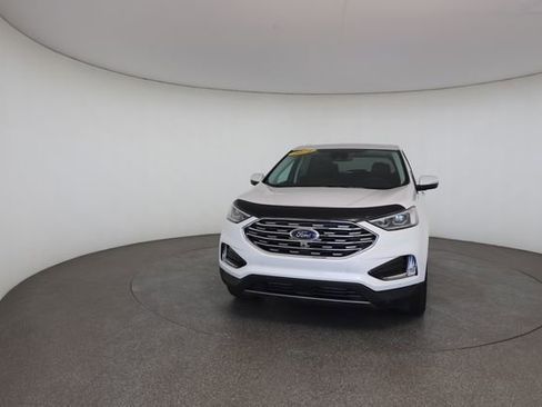 Used 2024 Ford Edge Titanium w/ Equipment Group 301A AWD/4WD image 7