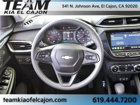 Used 2023 Chevrolet TrailBlazer LT w/ Convenience Package FWD image 19
