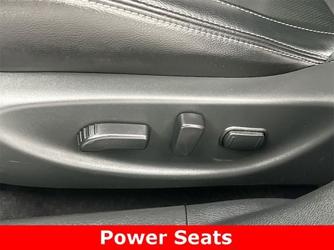 Used 2023 Nissan Maxima SV w/ Floor Mat Group image 9