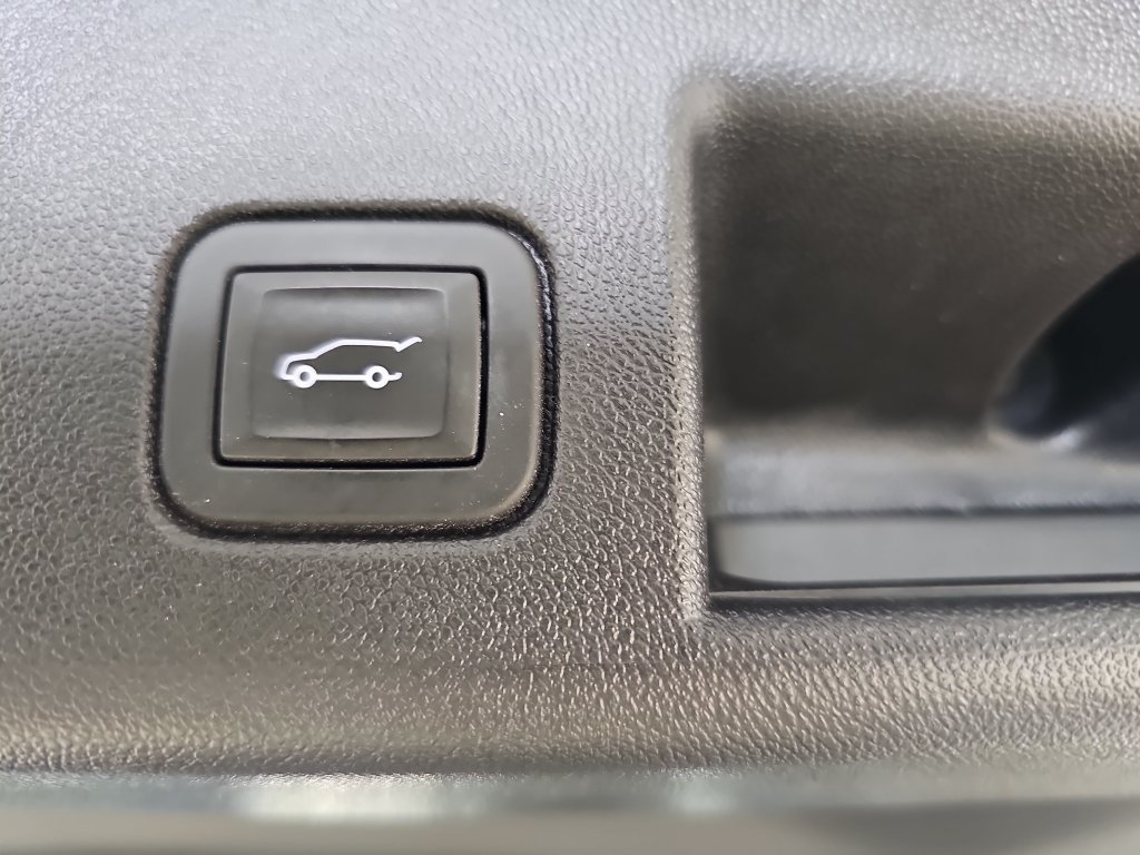 Certified 2024 Chevrolet Equinox LT AWD/4WD image 17