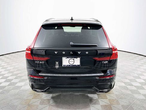 Certified 2025 Volvo XC60 T8 Ultra w/ Protection Package Premier image 5