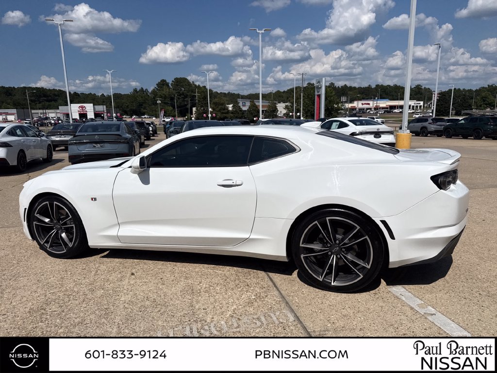 Used 2021 Chevrolet Camaro LT w/ RS Package RWD image 10