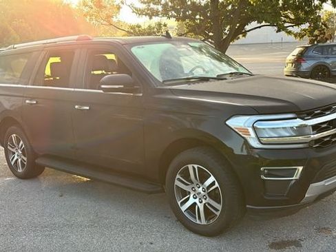 Used 2024 Ford Expedition Max Limited AWD/4WD image 26