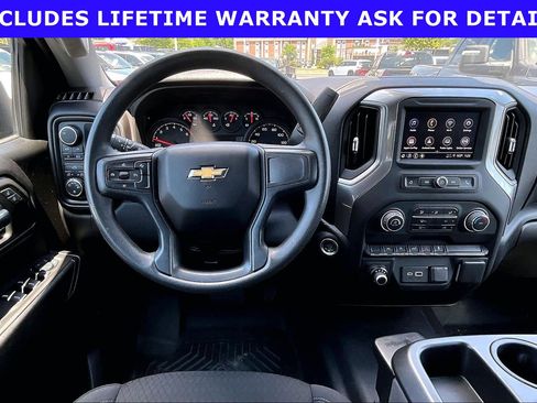 Used 2025 Chevrolet Silverado 1500 Custom AWD/4WD image 5