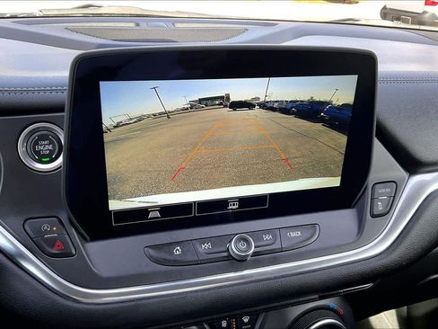 Used 2023 Chevrolet Blazer LT image 27