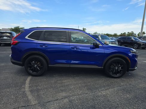 Certified 2025 Honda CR-V Sport image 3