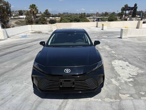 Used 2026 Toyota Camry LE FWD image 7