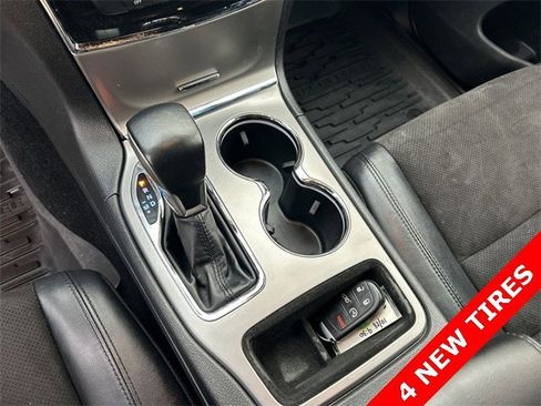 Certified 2021 Jeep Grand Cherokee Laredo X image 22