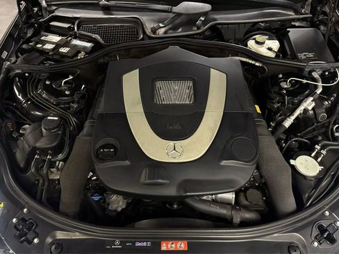 Used 2009 Mercedes-Benz S 550 image 34