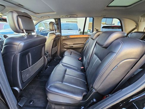 Used 2009 Mercedes-Benz GL 450 4MATIC image 17