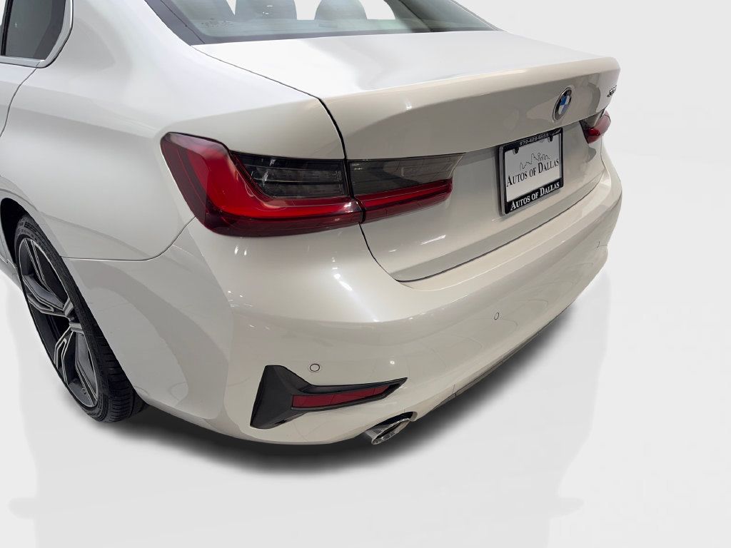 Used 2022 BMW 330i Sedan w/ Driving Assistance Package RWD image 20