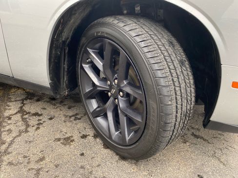 Used 2023 Dodge Challenger SXT w/ Plus Package RWD image 42