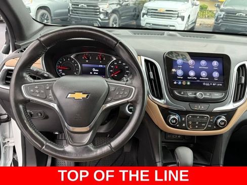 Used 2022 Chevrolet Equinox Premier w/ LPO, Floor Liner Package FWD image 17