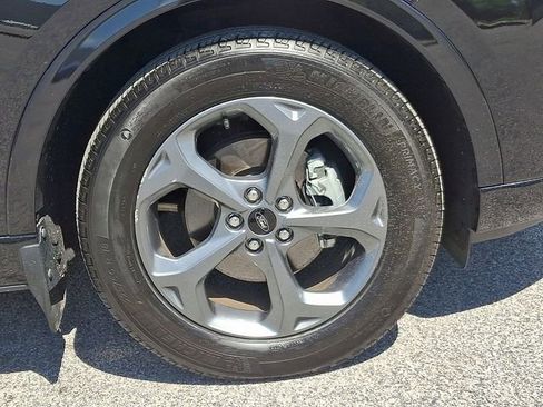 Used 2023 Ford Escape ST-Line w/ Tech Pack #1 AWD/4WD image 12