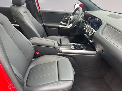 Certified 2026 Mercedes-Benz GLA 250 4MATIC image 15