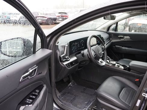 Certified 2025 Kia Sportage SX Prestige AWD/4WD image 14