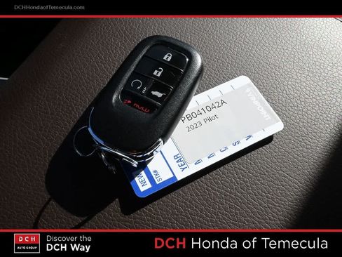 Used 2023 Honda Pilot Elite image 8