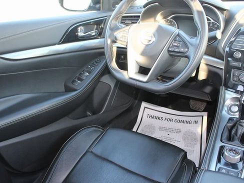 Used 2023 Nissan Maxima SL image 33