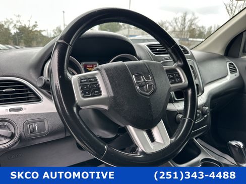 Used 2018 Dodge Journey SE w/ Connectivity Group image 19