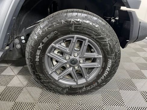 Used 2026 Jeep Wrangler Sport S image 9