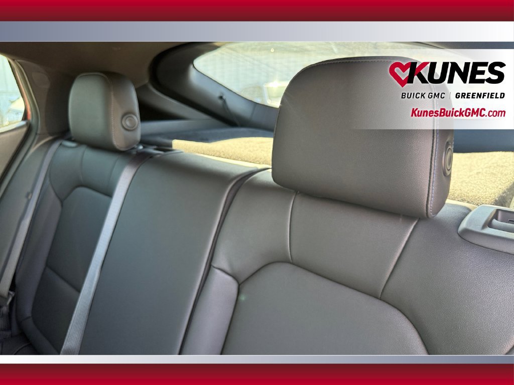 New 2026 Buick Envista Sport Touring w/ Convenience I Package FWD image 33