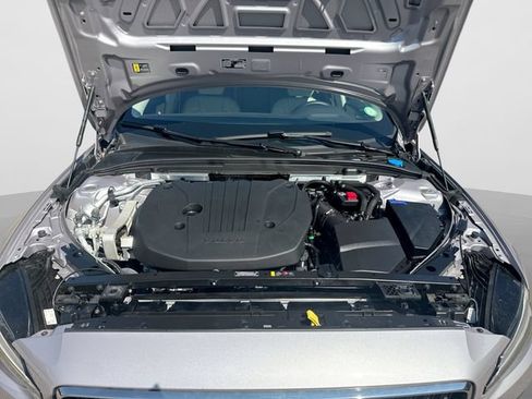 Certified 2026 Volvo V60 B5 Cross Country Plus w/ Protection Package Premier AWD/4WD image 21
