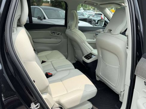 Used 2023 Volvo XC90 B6 Plus w/ Protection Package AWD/4WD image 13