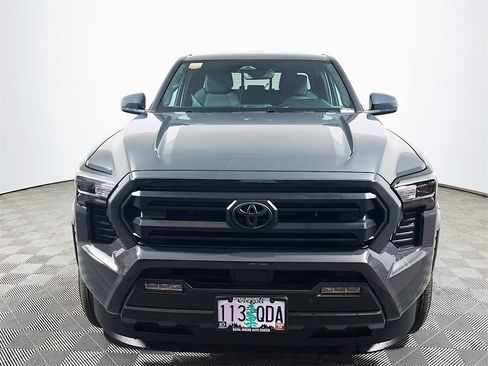 Certified 2024 Toyota Tacoma SR5 image 3