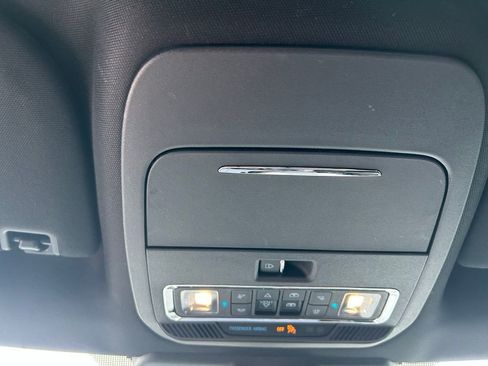 Certified 2022 Ford F150 Platinum w/ Equipment Group 701A High image 38