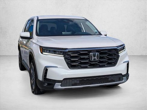 Certified 2024 Honda Pilot EX-L image 3