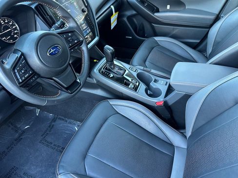 Certified 2025 Subaru Crosstrek 2.5i Limited w/ Crosstrek Mirror Package image 12