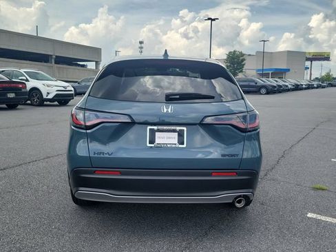 Certified 2026 Honda HR-V Sport image 5
