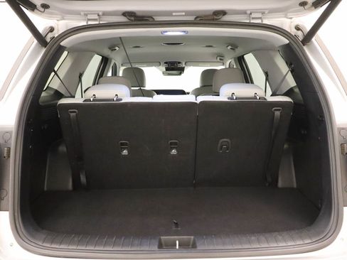 Used 2024 Hyundai Palisade SEL FWD image 19