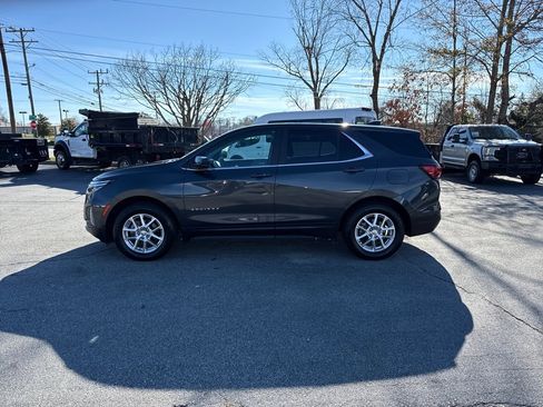 Used 2023 Chevrolet Equinox LT image 5