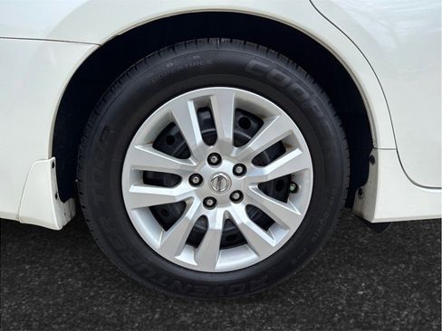 Used 2016 Nissan Altima 2.5 S w/ Power Driver Seat Package image 12