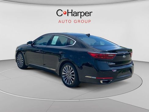 Used 2019 Kia Cadenza Premium w/ Paint Protection Package FWD image 5