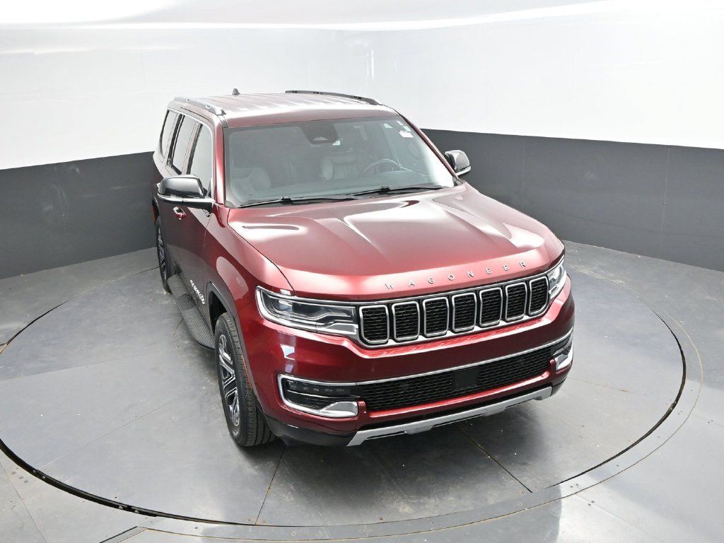 Used 2024 Jeep Wagoneer Series II w/ Flexible Seating Group AWD/4WD image 26