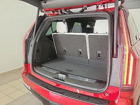 New 2026 Cadillac Escalade Platinum Luxury AWD/4WD image 16