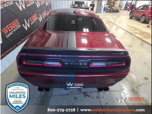 Used 2022 Dodge Challenger R/T Scat Pack image 8
