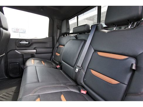 Used 2021 GMC Sierra 1500 AT4 w/ AT4 Premium Package AWD/4WD image 31