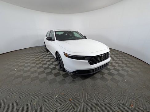 New 2025 Honda Accord Sport image 27